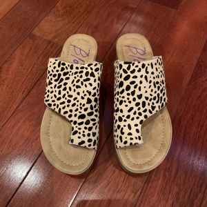 Blowfish sandals - size 6 - never worn